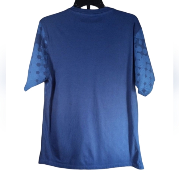 Contender Men's Faded Blue Graphic Short Sleeve T-shirt Size Medium - Picture 2 of 2